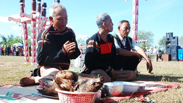 Để sử thi sống mãi trong đời sống đồng bào các dân tộc - ảnh 1